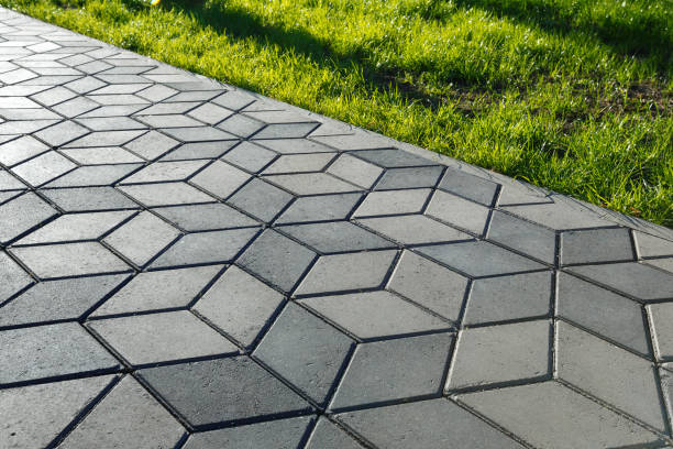 Best Custom Driveway Pavers  in Jefferson City, MO